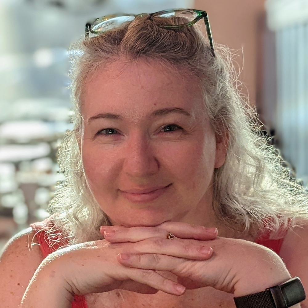 Meet your Posher, Alisha